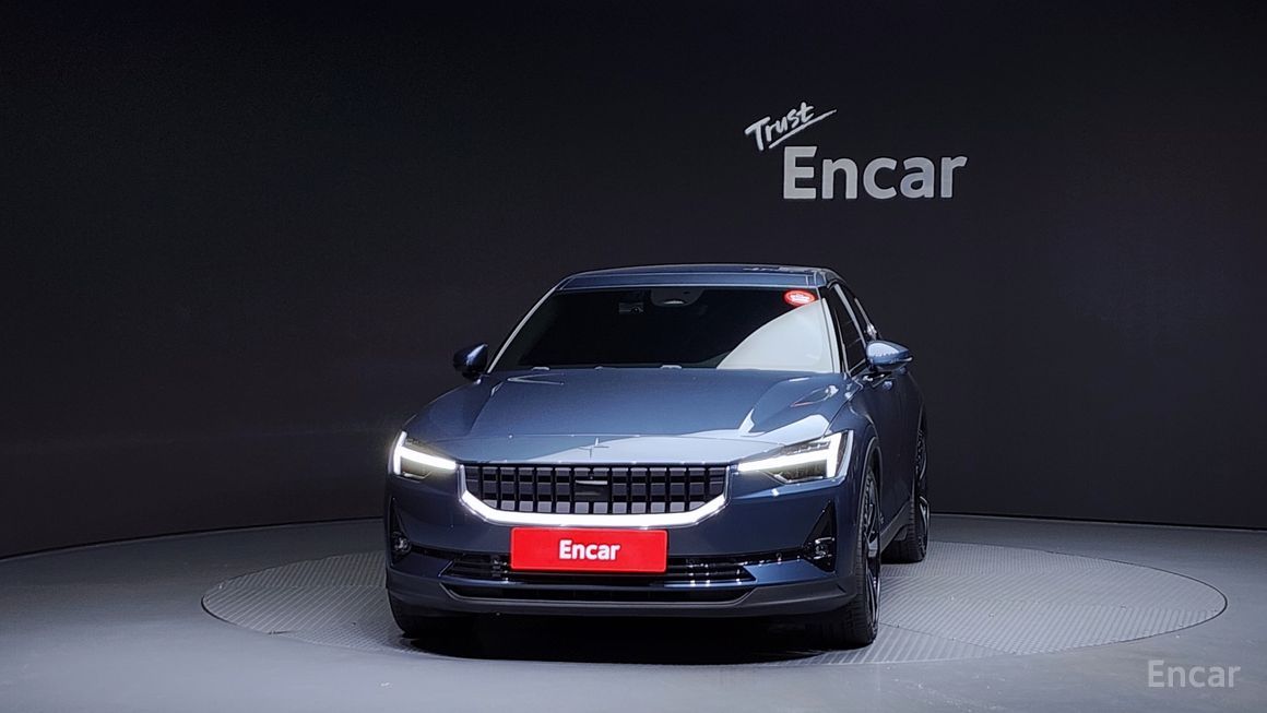 Polestar 2 - фото 2