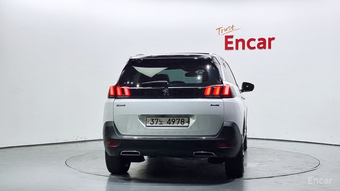 Peugeot 5008 - фото 3