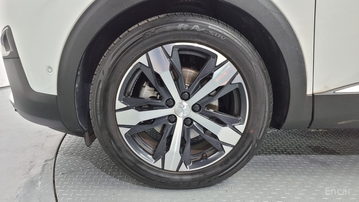 Peugeot 5008 - фото 4