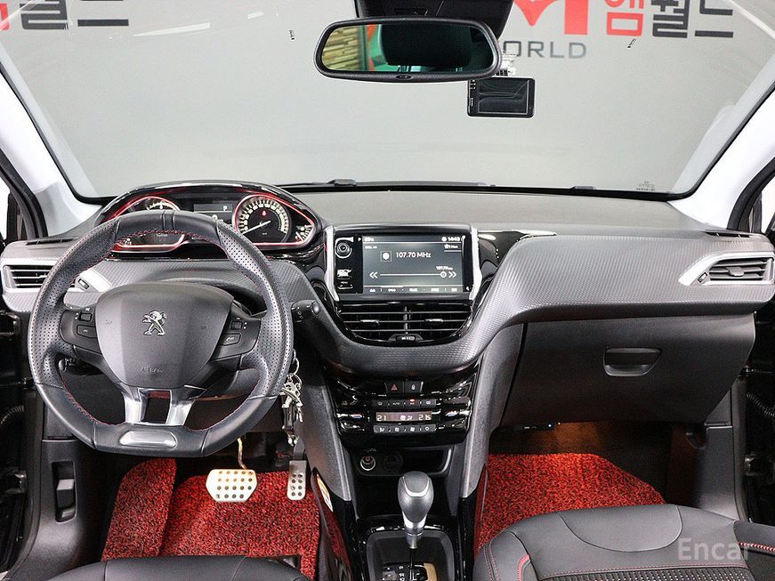 Peugeot 2008 - фото 6