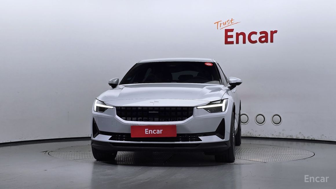 Polestar 2 - фото 2