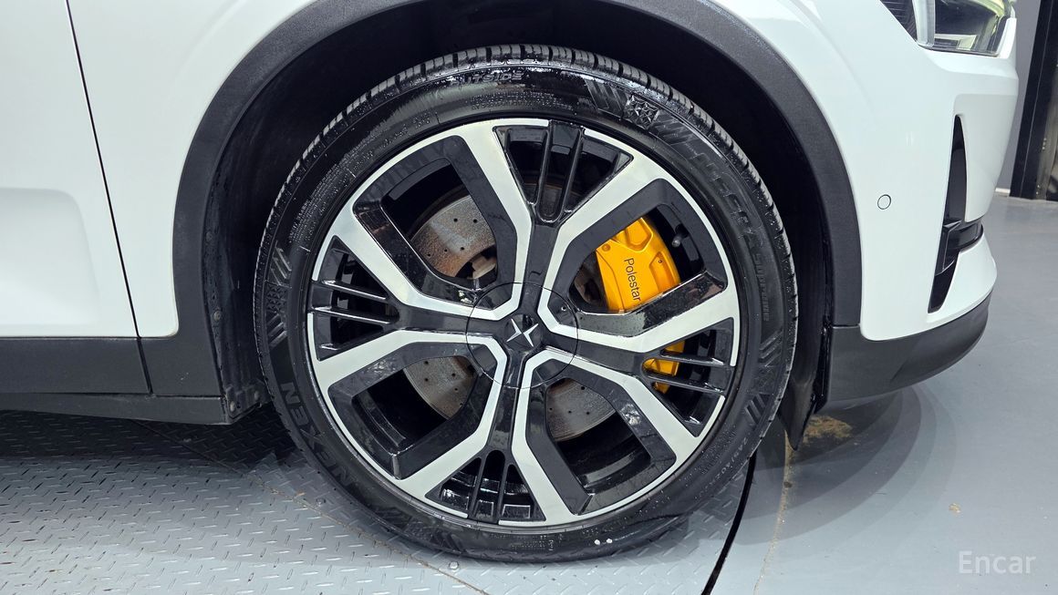Polestar 2 - фото 4
