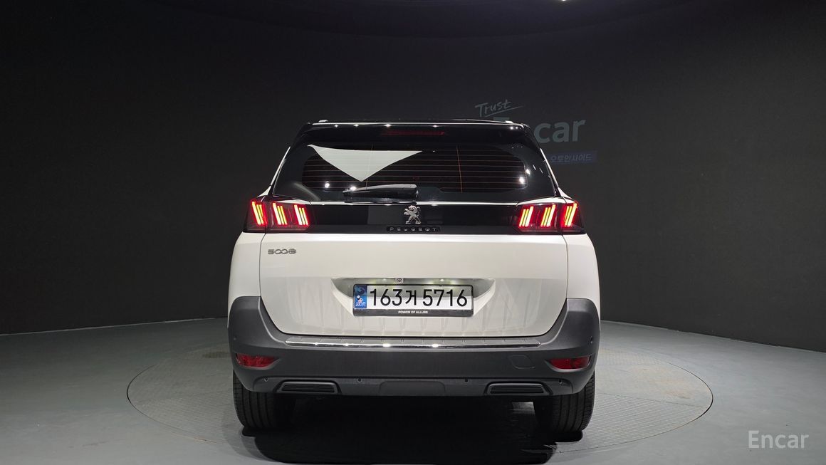 Peugeot 5008 - фото 3