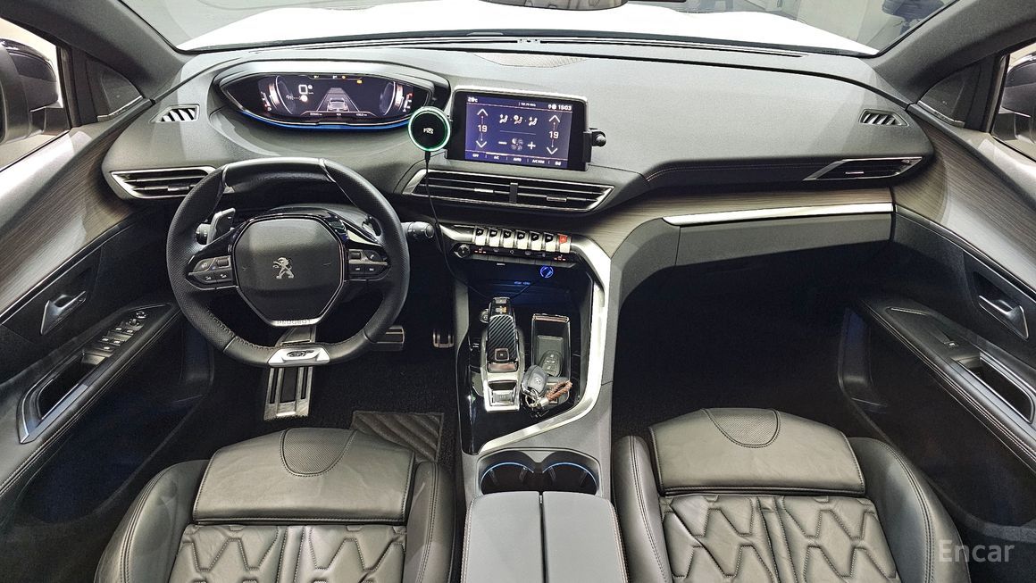 Peugeot 5008 - фото 6