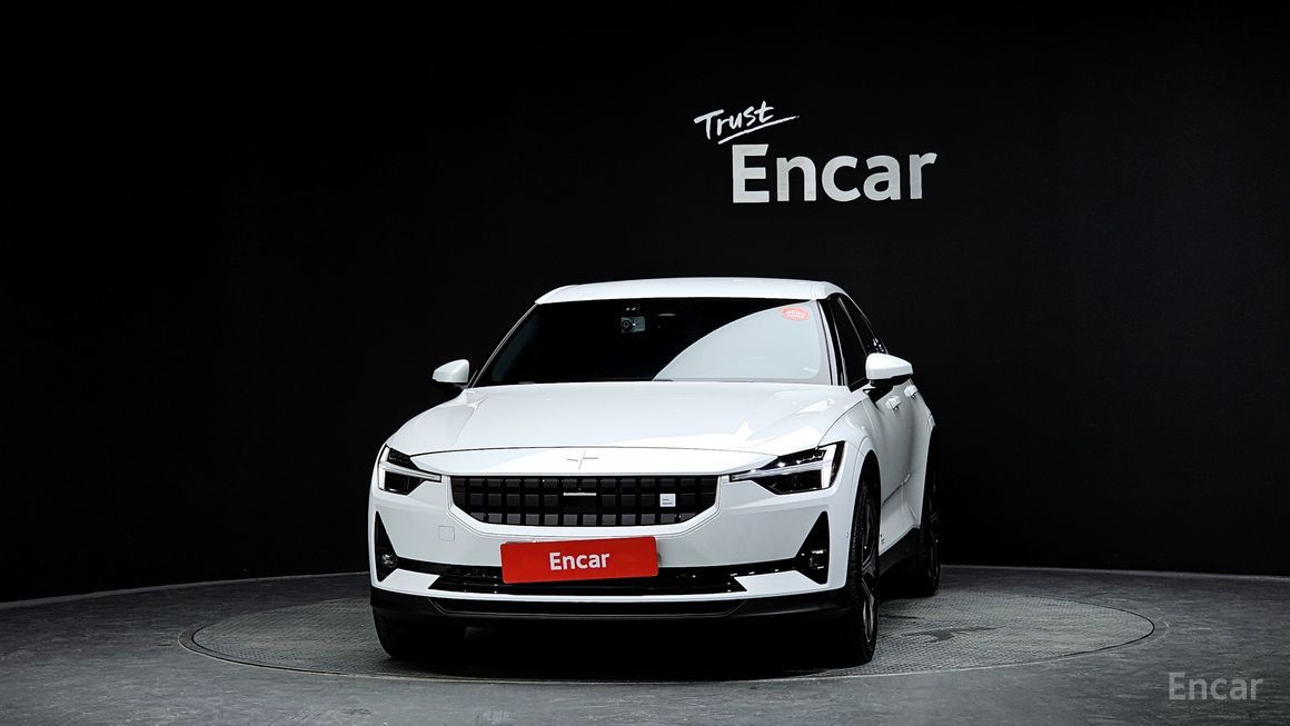 Polestar 2 - фото 2
