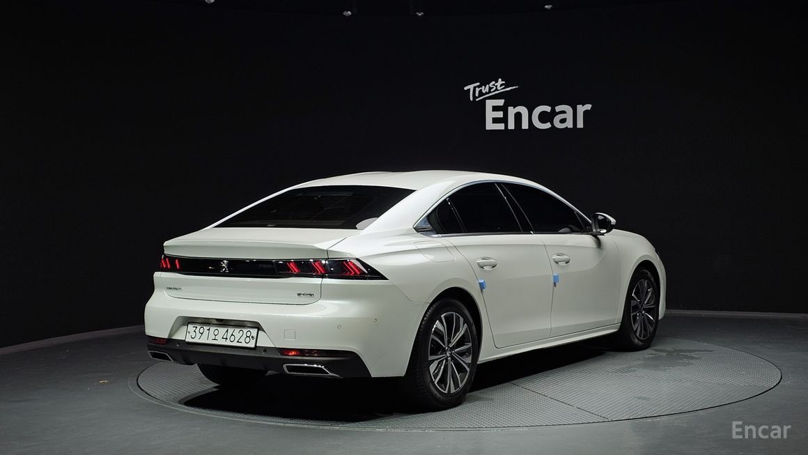 Peugeot 508 - фото 1