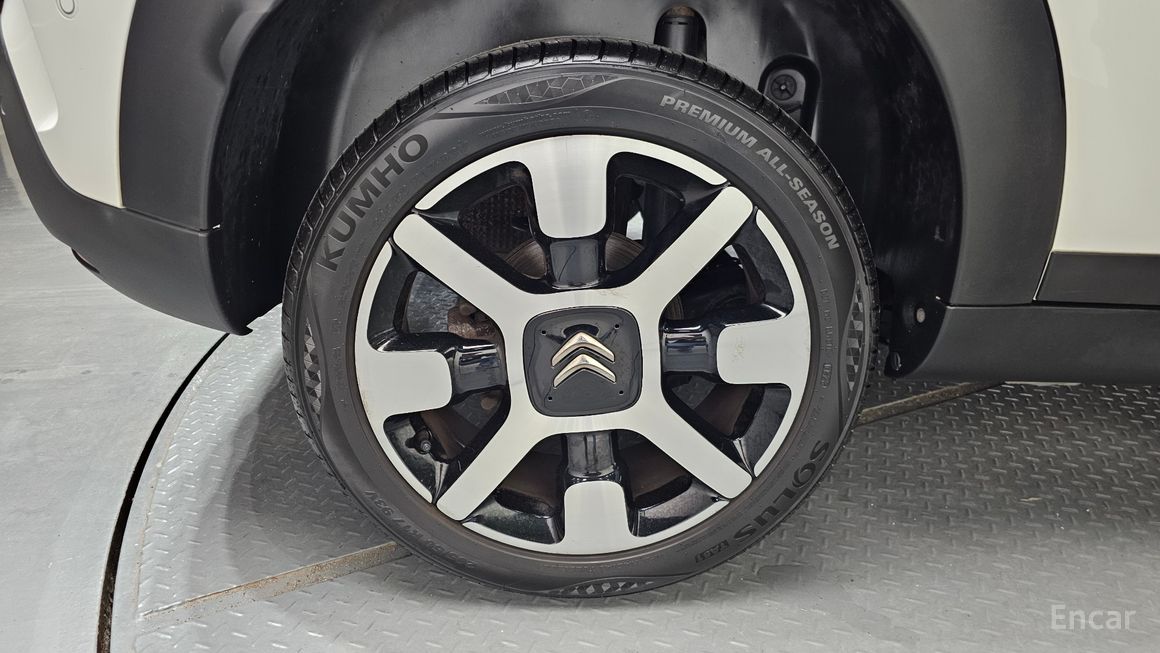 Citroen / DS C4 Cactus - фото 4