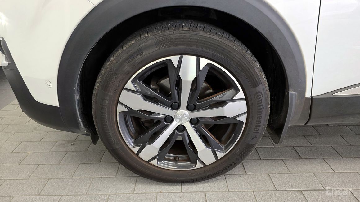 Peugeot 5008 - фото 4