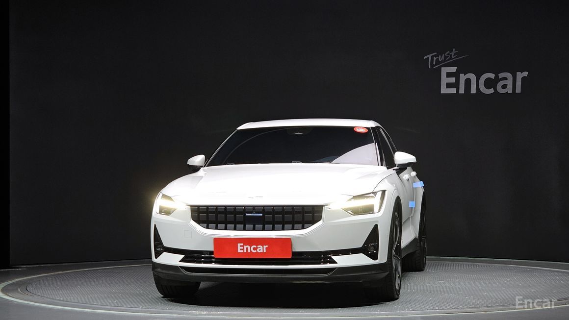 Polestar 2 - фото 2