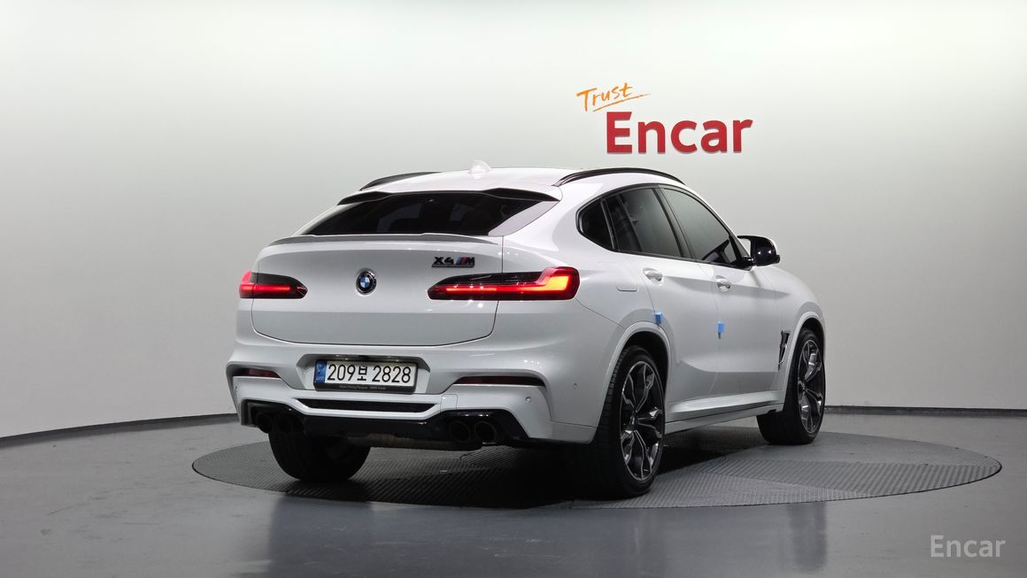 BMW X4M - фото 1