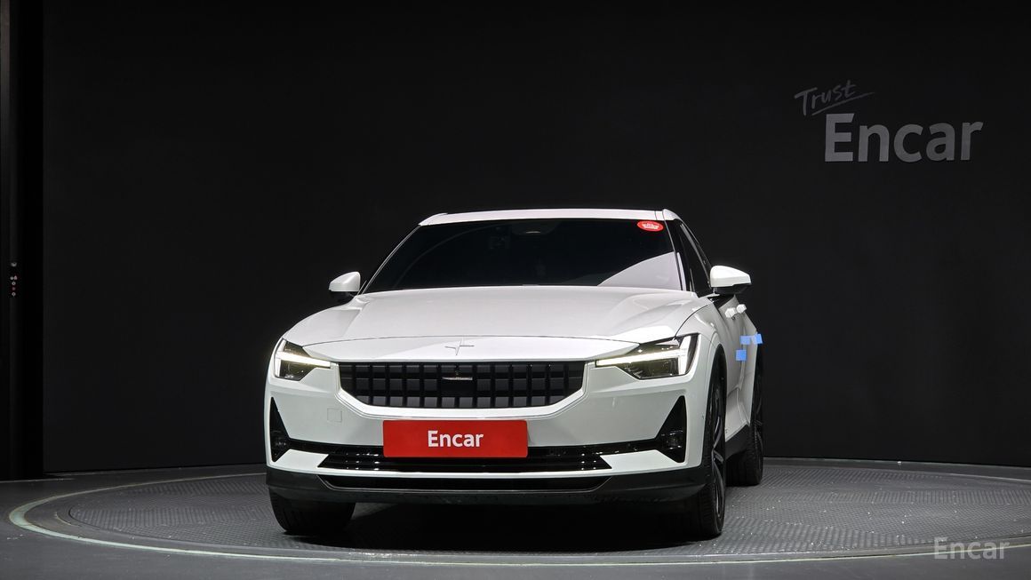 Polestar 2 - фото 2