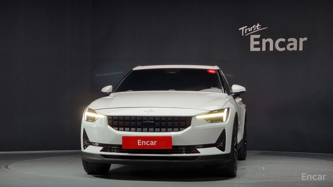 Polestar 2 - фото 2