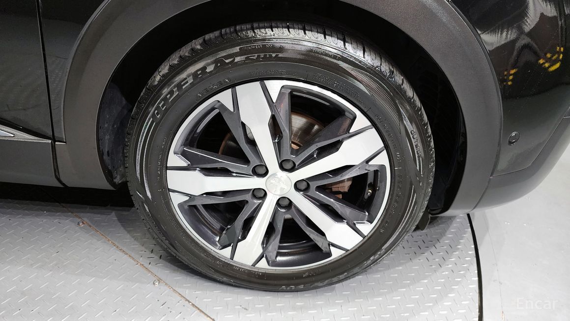 Peugeot 5008 - фото 4