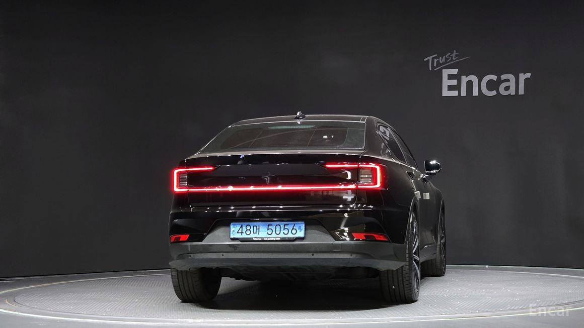 Polestar 2 - фото 3