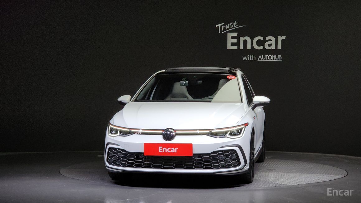 Volkswagen Golf - фото 2