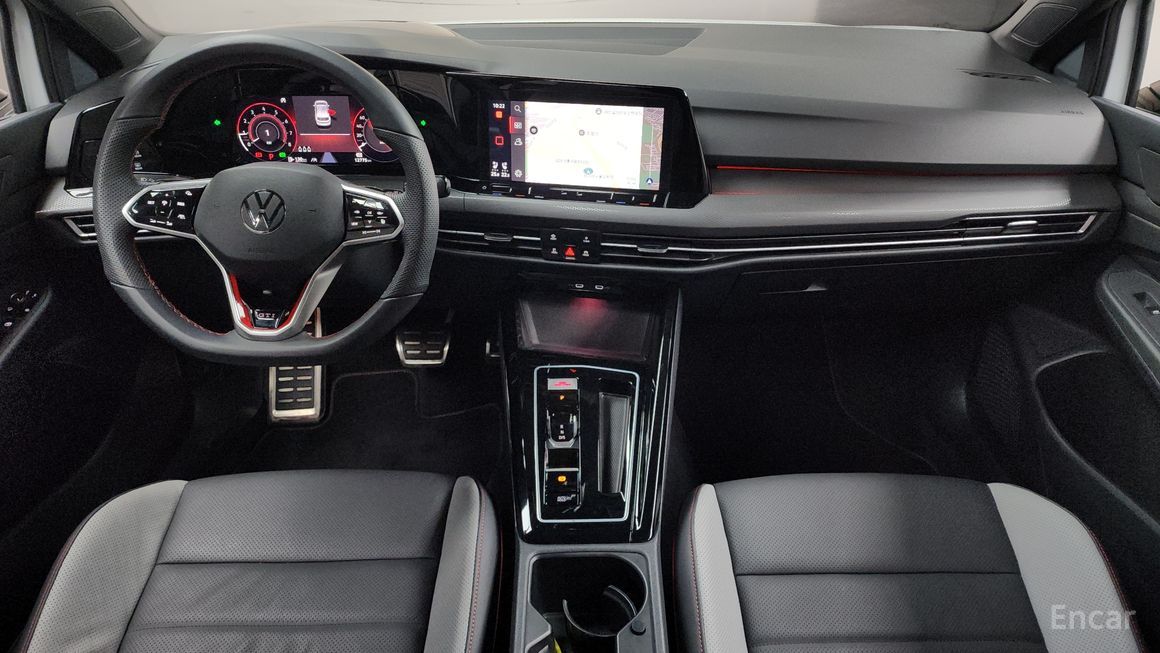 Volkswagen Golf - фото 6