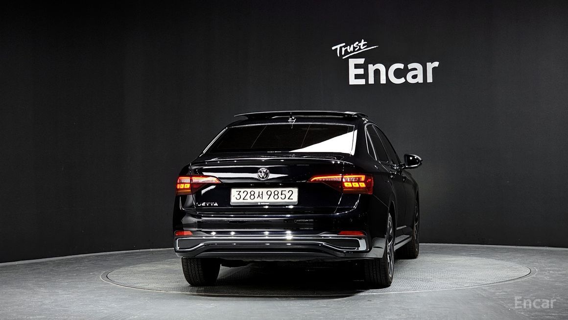 Volkswagen Jetta - фото 3