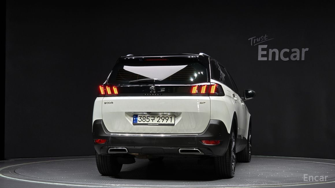 Peugeot 5008 - фото 3