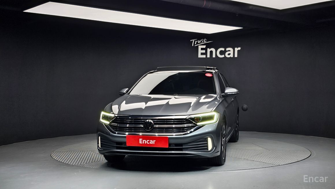 Volkswagen Jetta - фото 2