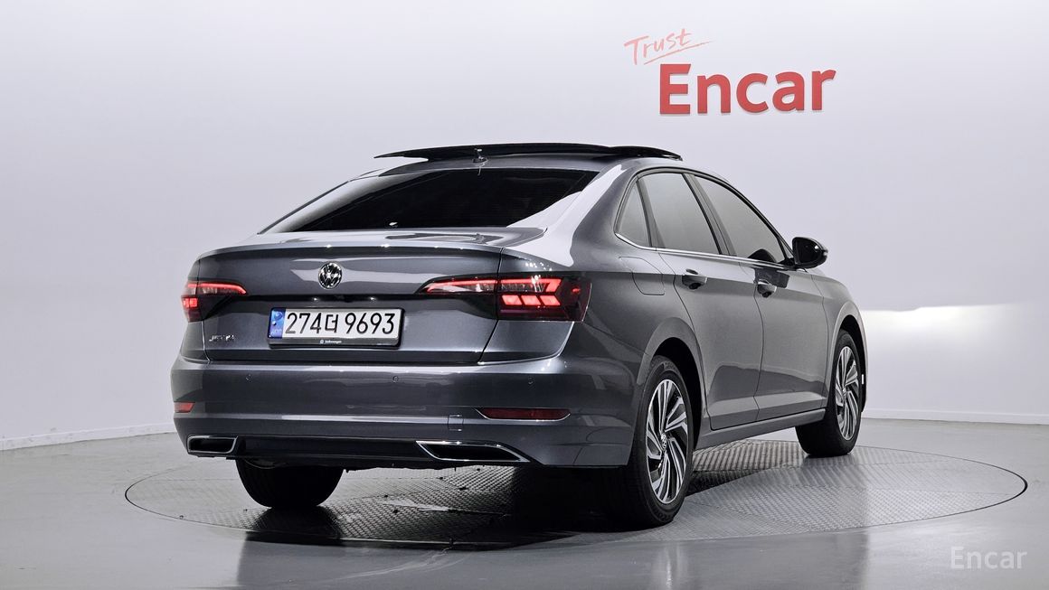 Volkswagen Jetta - фото 1