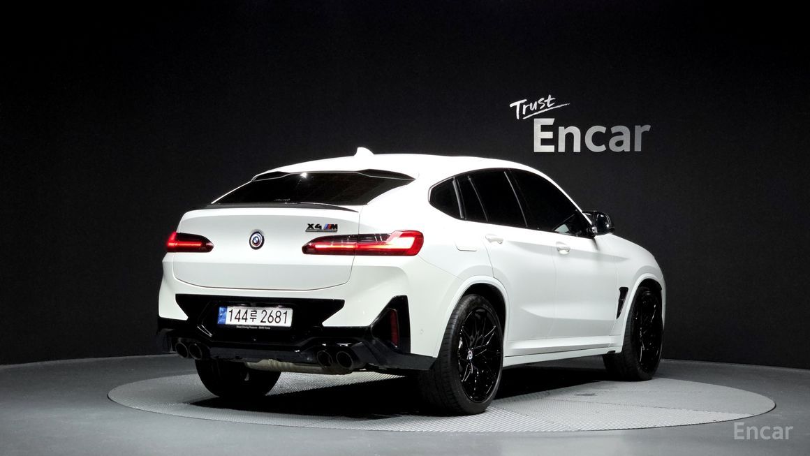 BMW X4M - фото 1