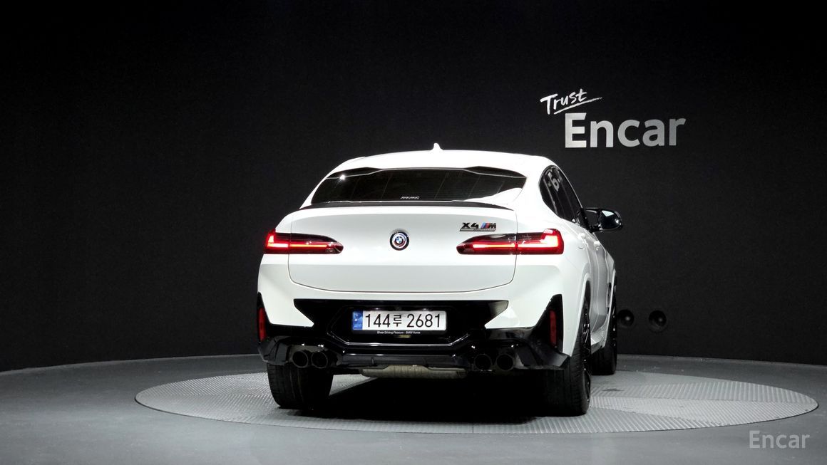 BMW X4M - фото 3