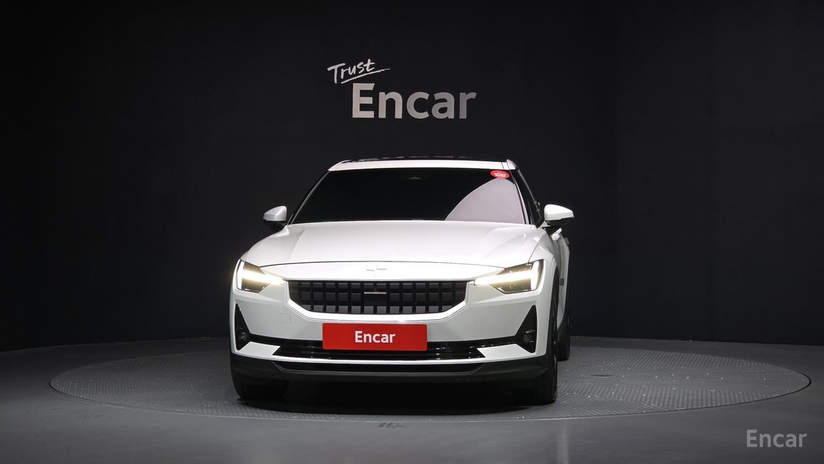 Polestar 2 - фото 2