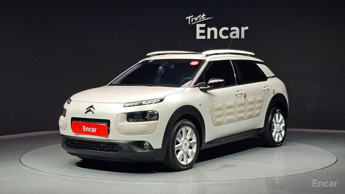 Citroen / DS C4 Cactus - фото 0