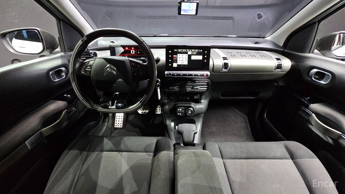 Citroen / DS C4 Cactus - фото 6