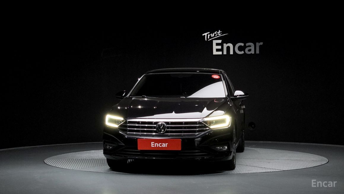 Volkswagen Jetta - фото 2