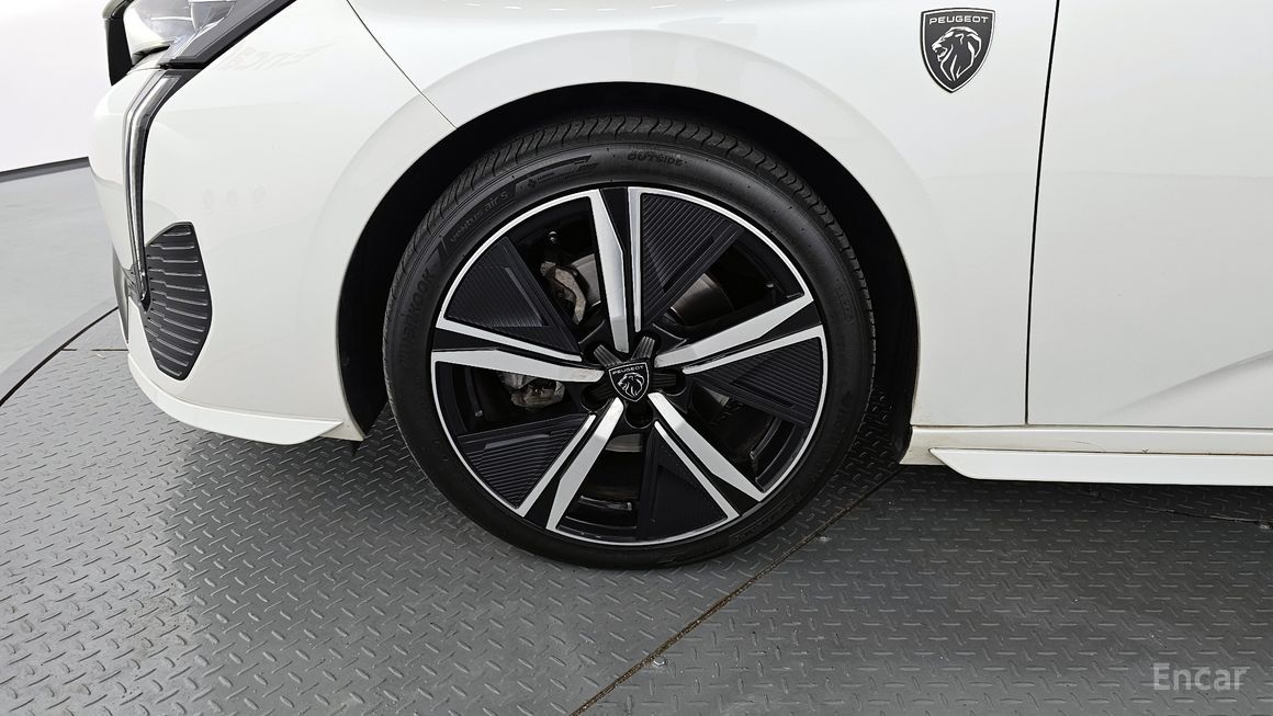 Peugeot 308 - фото 4