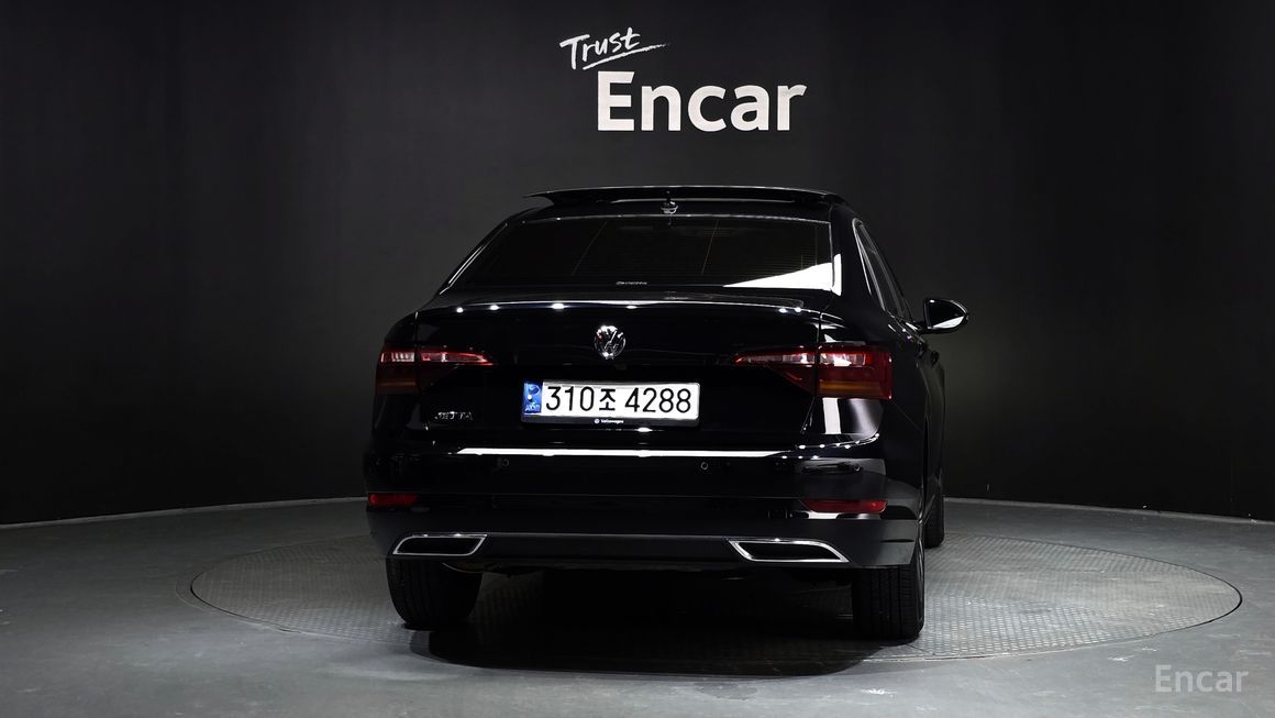 Volkswagen Jetta - фото 3