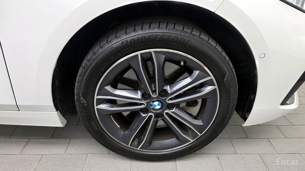 BMW 1 Series - фото 4