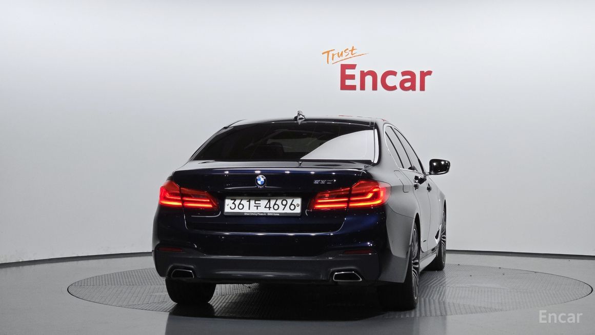 BMW 5 Series - фото 3