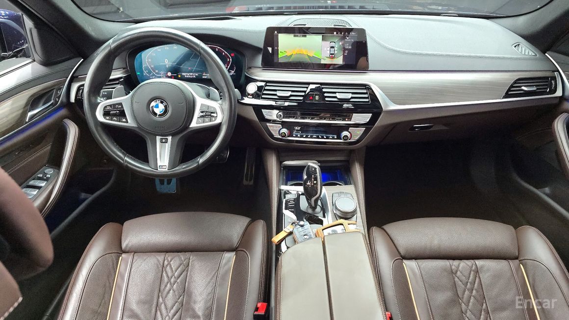 BMW 5 Series - фото 6