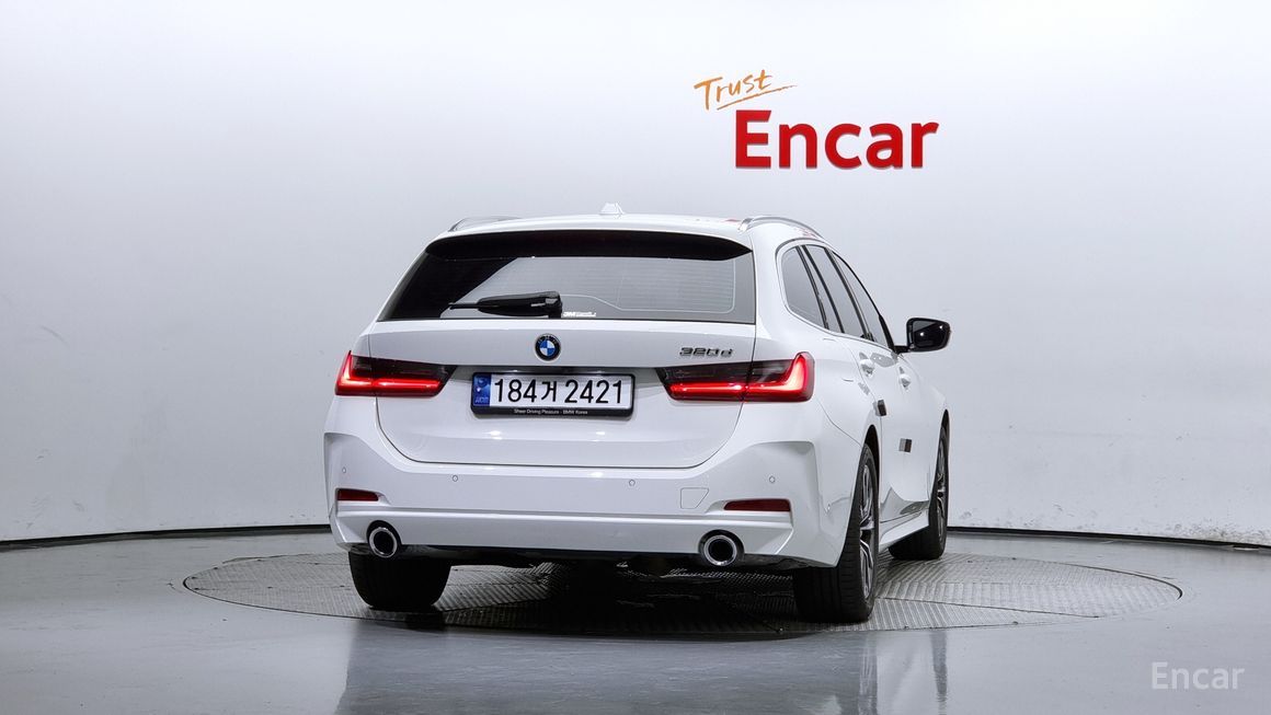 BMW 3 Series - фото 3