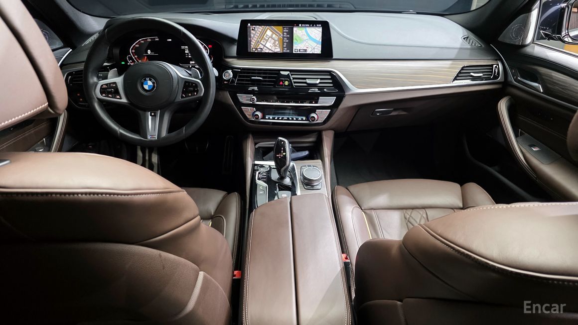 BMW 5 Series - фото 6