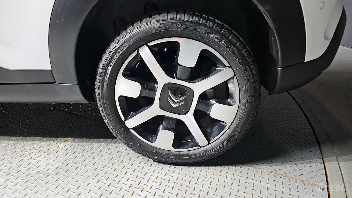 Citroen / DS C4 Cactus - фото 4