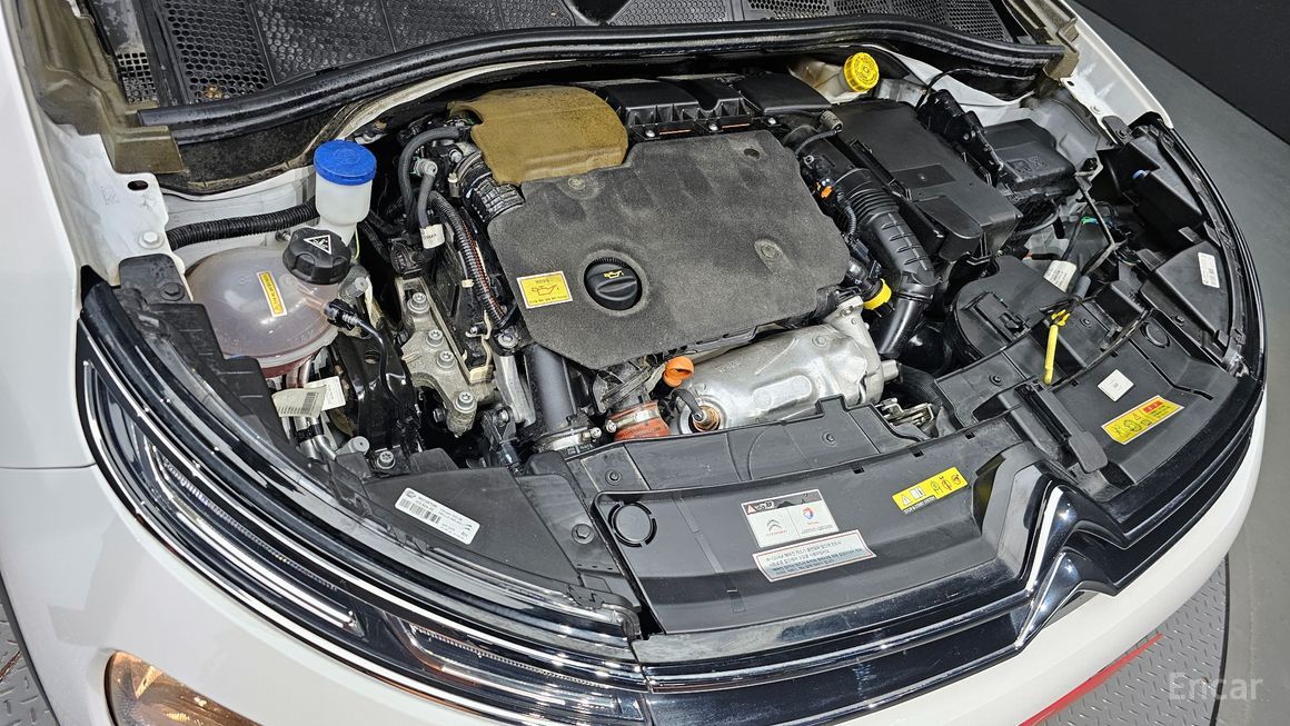 Citroen / DS C4 Cactus - фото 5