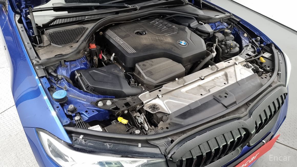 BMW 3 Series - фото 5