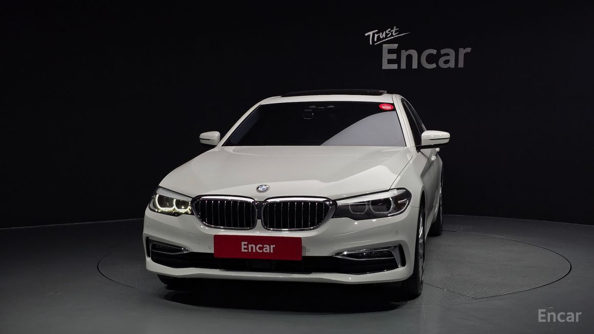 BMW 5 Series - фото 2