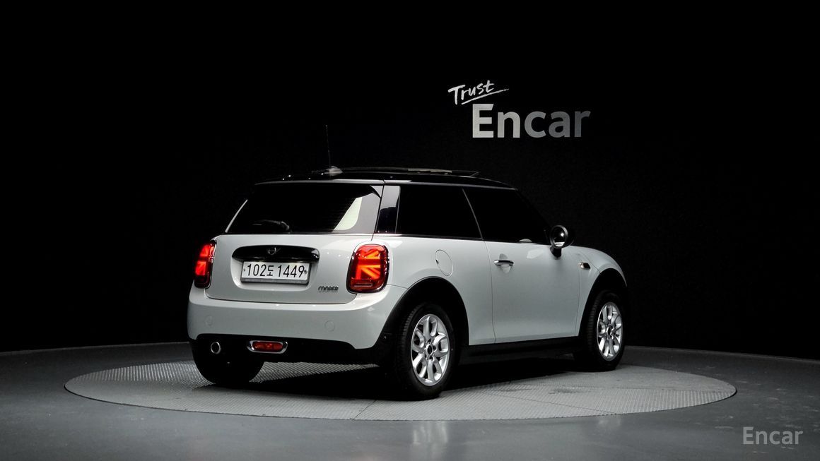 Mini Cooper - фото 1