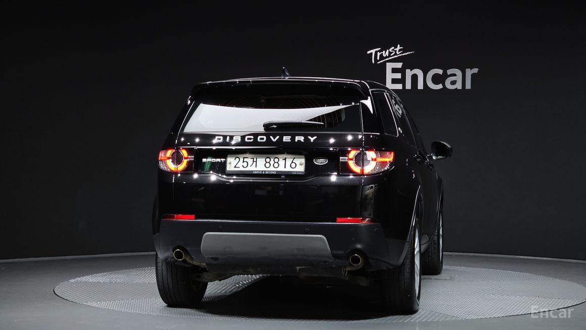 Land Rover Discovery Sports - фото 3