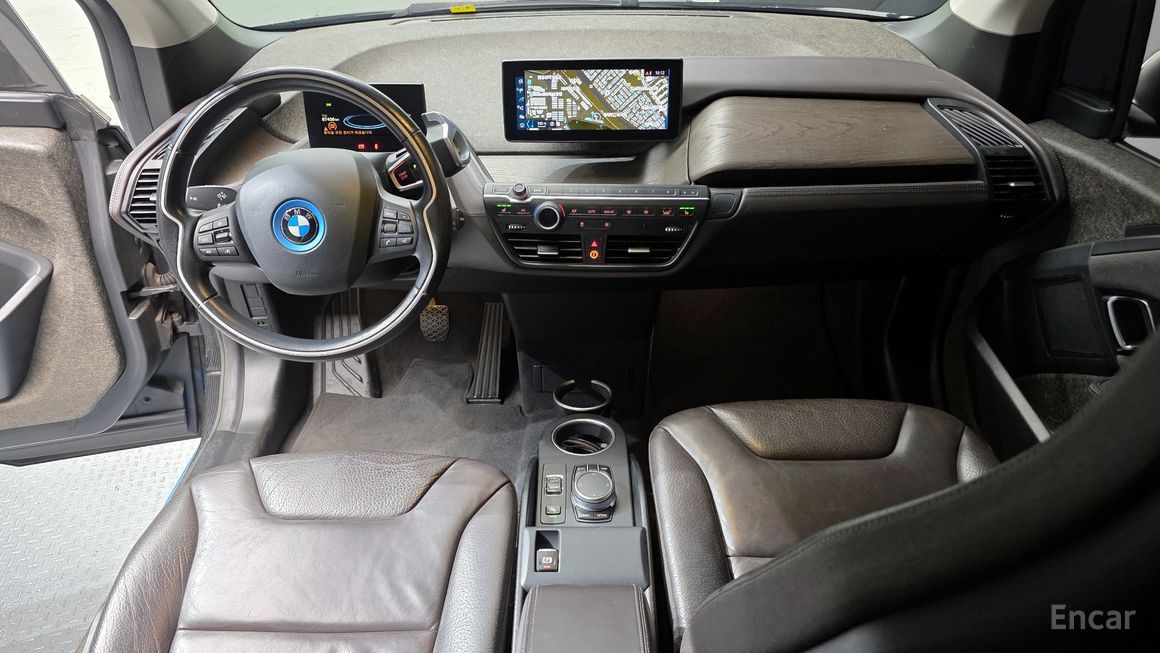 BMW i3 - фото 6