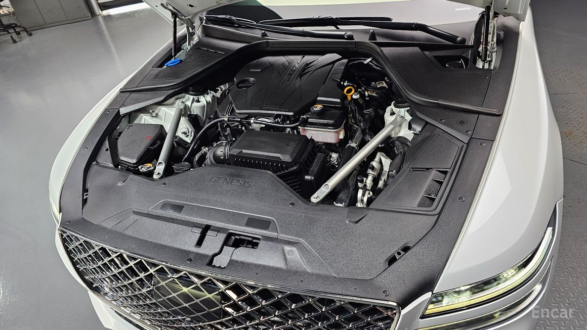 Genesis G80 - фото 5