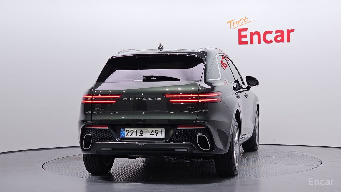 Genesis GV70 - фото 3