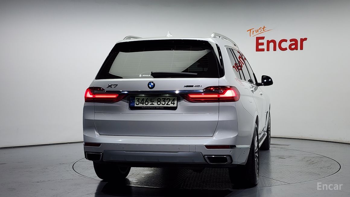 BMW X7 - фото 3