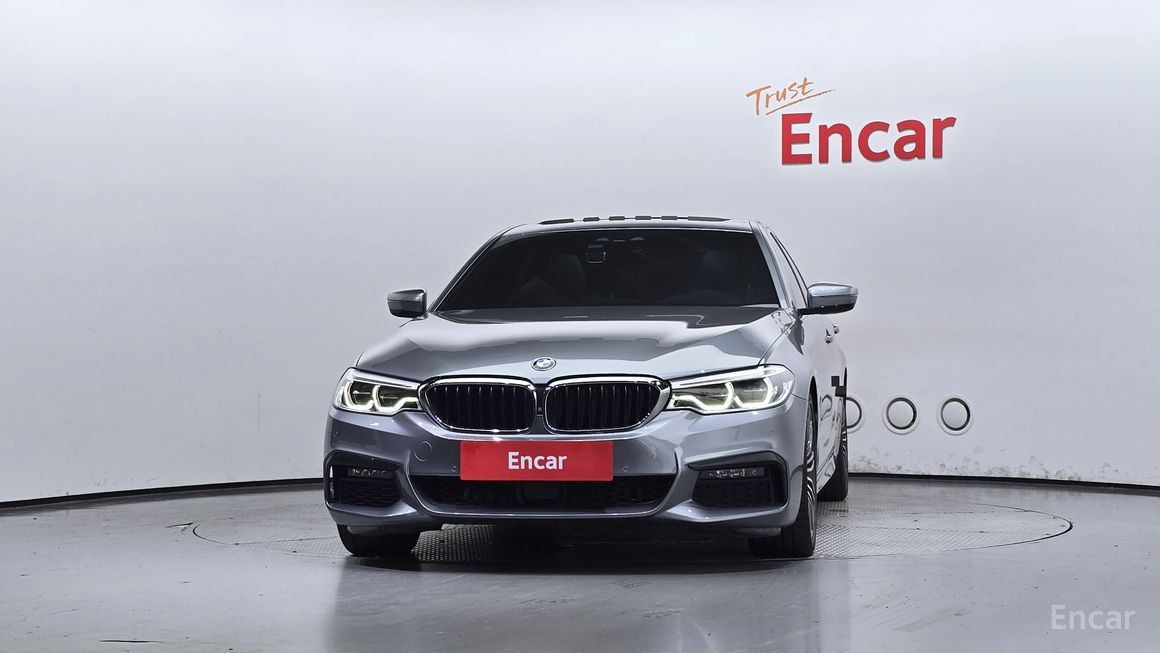 BMW 5 Series - фото 2