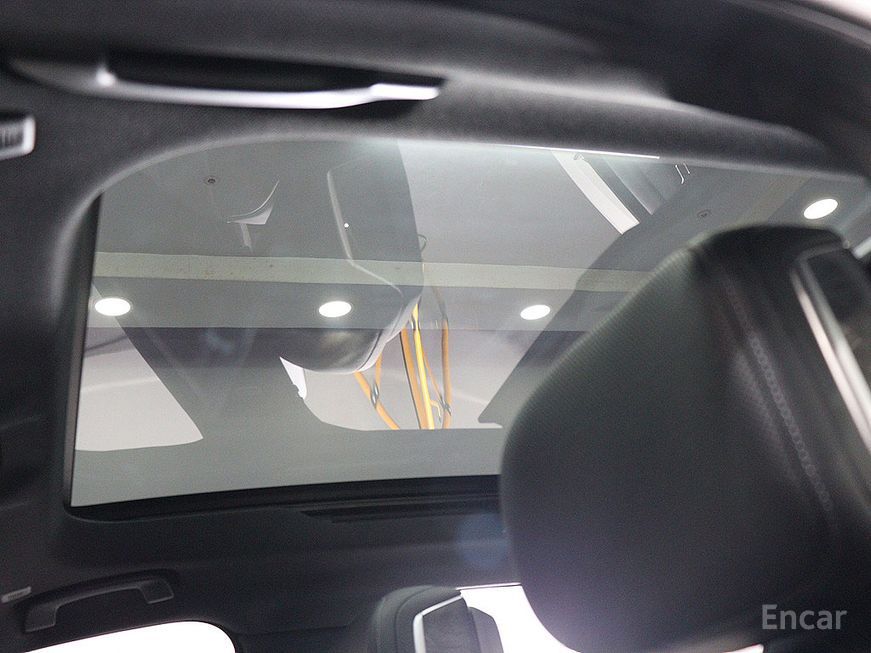 BMW 7 Series - фото 5