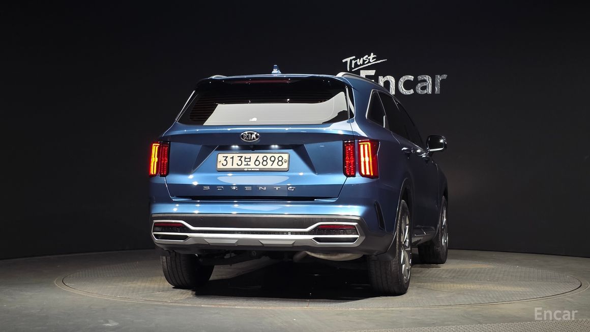 Kia Sorento - фото 3